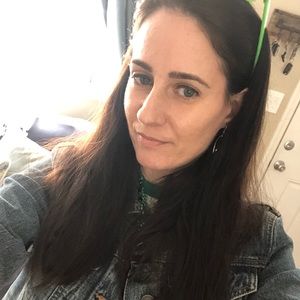 Meet Your Posher, Colleen